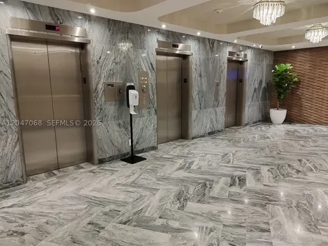 5401 Collins Avenue Miami Beach FL 33140