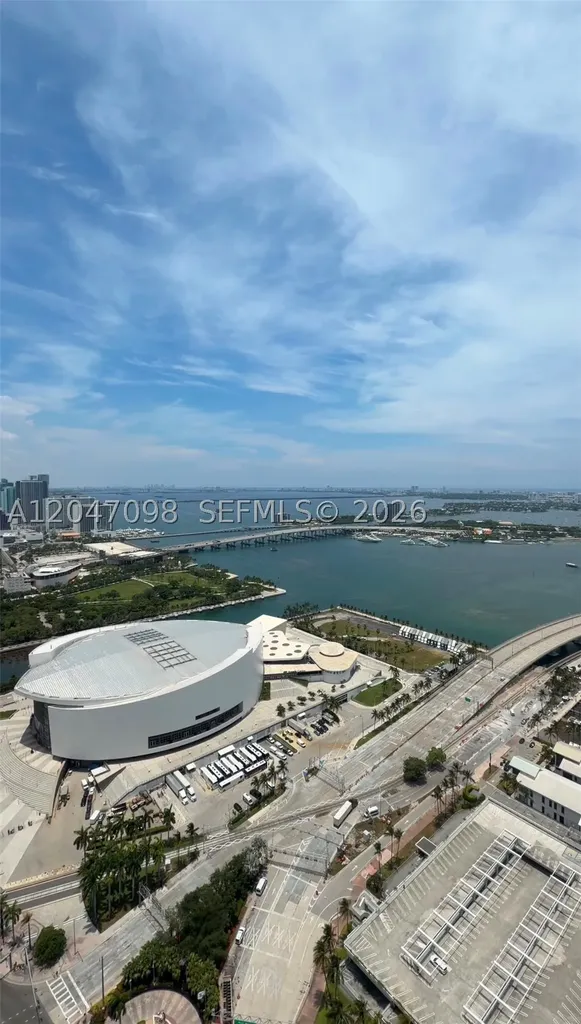 398 NE 5th Street Miami FL 33132