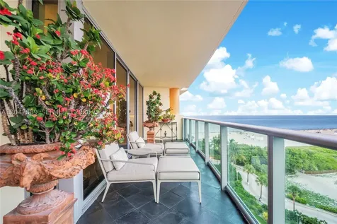 1455 Ocean Drive Miami Beach FL 33139