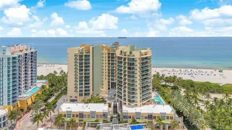 1455 Ocean Drive Miami Beach FL 33139