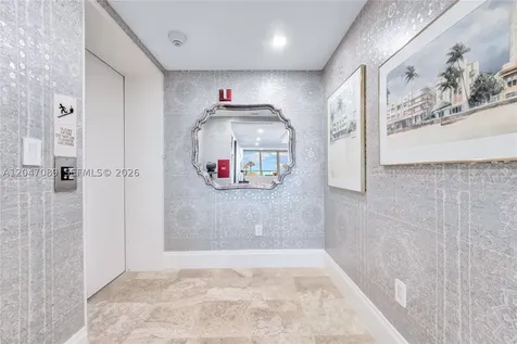 1455 Ocean Drive Miami Beach FL 33139