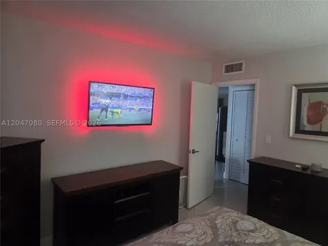 4265 NW South Tamiami Canal Drive Miami FL 33126