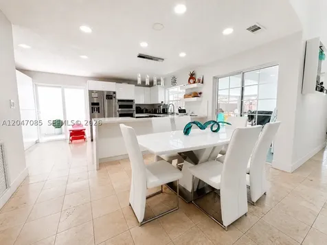 17324 NW 63rd Avenue Hialeah FL 33015