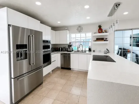 17324 NW 63rd Avenue Hialeah FL 33015