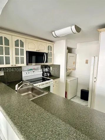 600 NE 36th Street Miami FL 33137