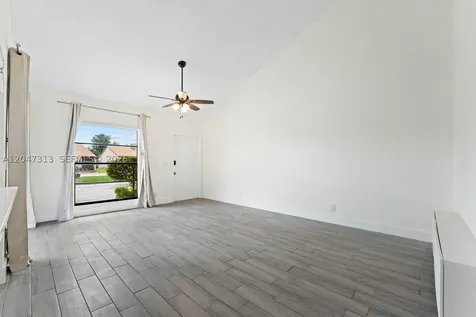 2025 SW 82nd Avenue Davie FL 33324