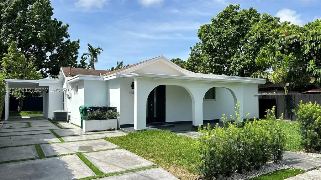 4288 SW 9th Street Miami FL 33134