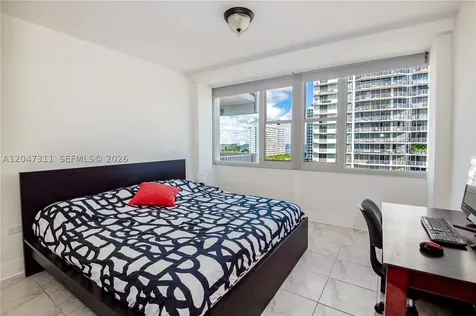 7545 E Treasure Drive North Bay Village FL 33141