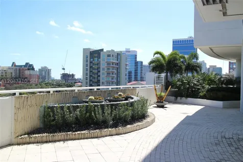 315 NE 3rd Avenue Fort Lauderdale FL 33301