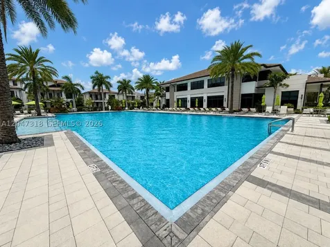 4605 NW 83rd Path Doral FL 33166