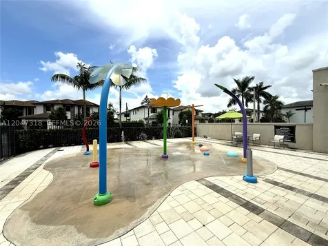 4605 NW 83rd Path Doral FL 33166