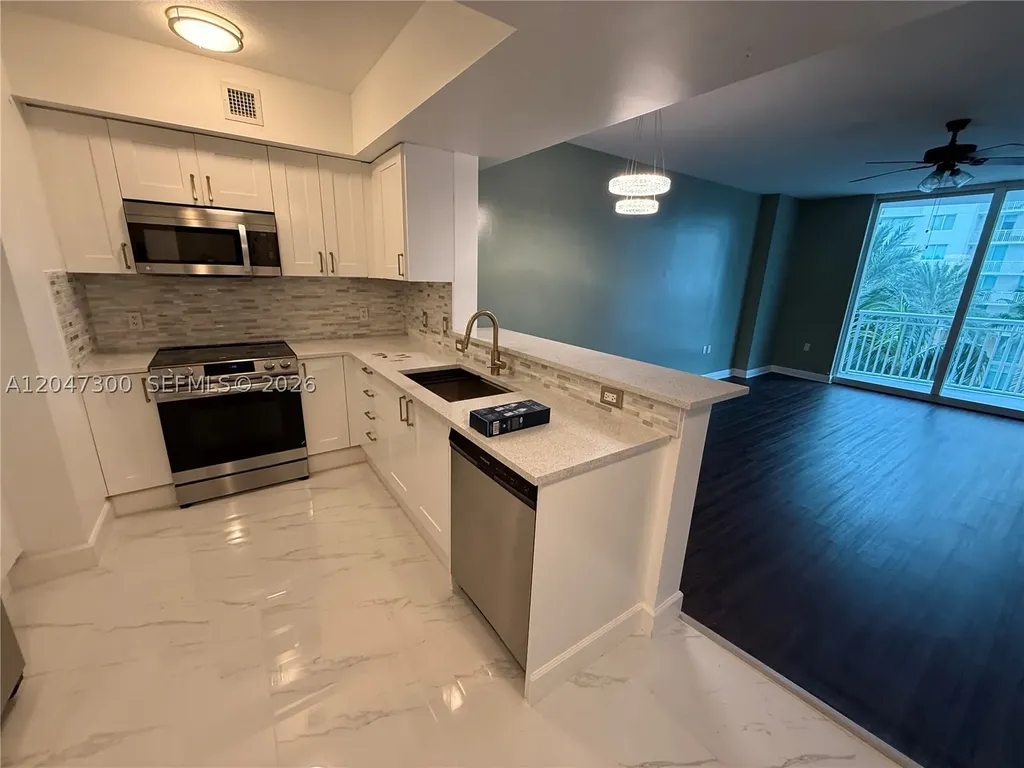 1745 E Hallandale Beach Boulevard Hallandale Beach FL 33009