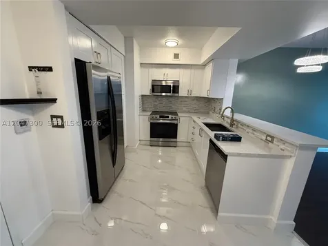 1745 E Hallandale Beach Boulevard Hallandale Beach FL 33009