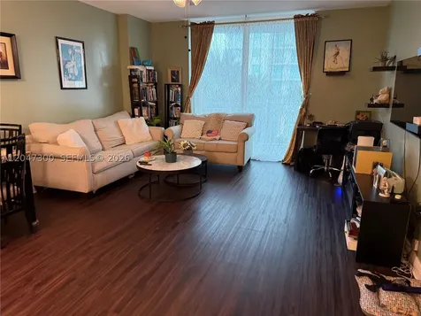 1745 E Hallandale Beach Boulevard Hallandale Beach FL 33009