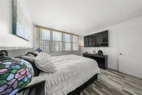 1825 S Ocean Drive Hallandale Beach FL 33009