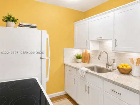 790 E 6th Place Hialeah FL 33010
