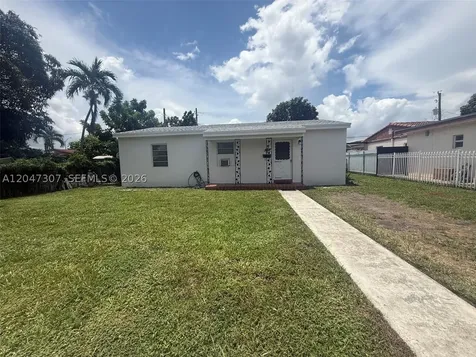 790 E 6th Place Hialeah FL 33010