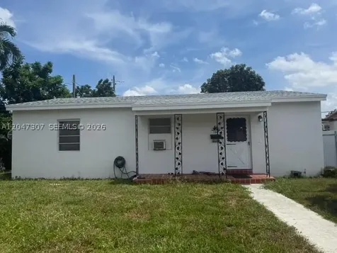 790 E 6th Place Hialeah FL 33010