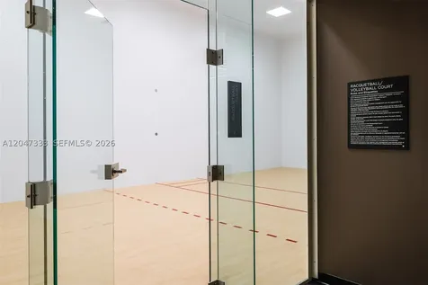 225 N Miami Avenue Miami FL 33128