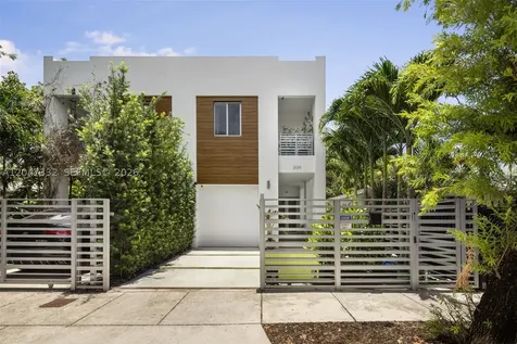 3139 Ohio Street Coconut Grove FL 33133