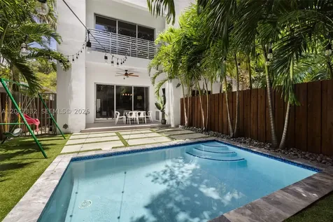 3139 Ohio Street Coconut Grove FL 33133