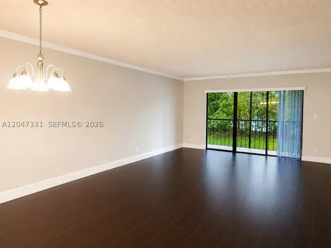 331 Lakeview Drive Weston FL 33326