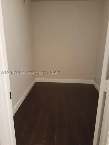 331 Lakeview Drive Weston FL 33326