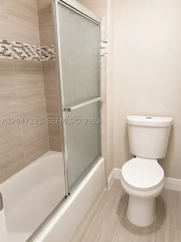 331 Lakeview Drive Weston FL 33326