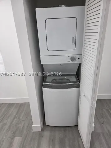 2911 NW 30th Street Miami FL 33142