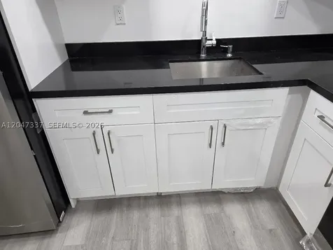 2911 NW 30th Street Miami FL 33142