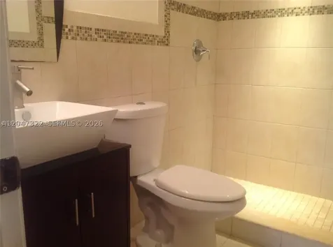 153 Lakeview Drive Weston FL 33326