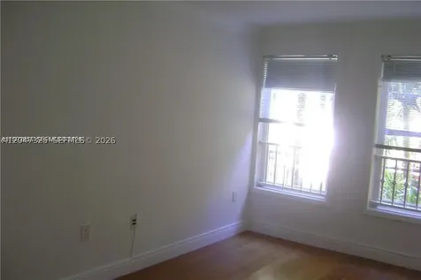 4812 Pine Tree Drive Miami Beach FL 33140