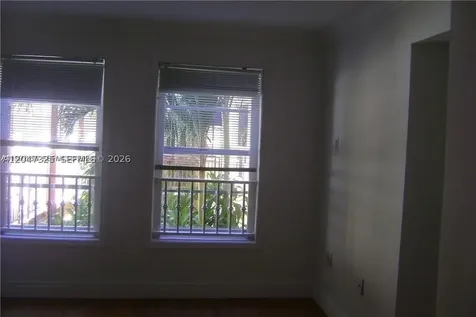 4812 Pine Tree Drive Miami Beach FL 33140