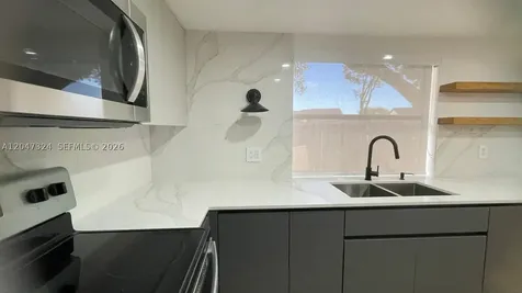 15210 SW 48th Terrace Miami FL 33185
