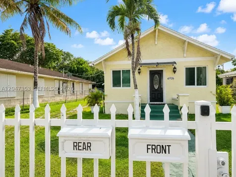 6926 NW 4th Avenue Miami FL 33150