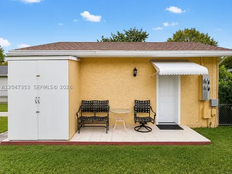 6926 NW 4th Avenue Miami FL 33150