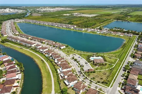 10269 SW 231st Lane Miami FL 33190