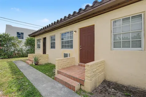 1021 SW 3rd Street Miami FL 33130