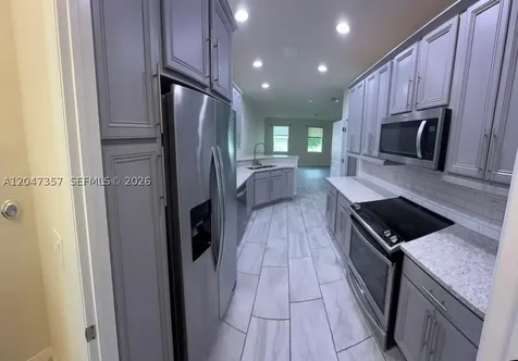 4022 Long Leaf Lane Hollywood FL 33021