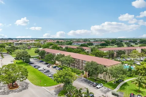13455 SW 9th Court Pembroke Pines FL 33027