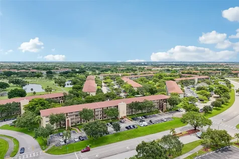 13455 SW 9th Court Pembroke Pines FL 33027