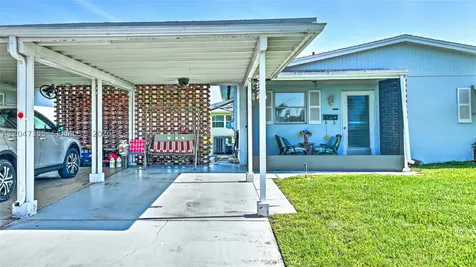 2201 Croton Court Lehigh Acres FL 33936