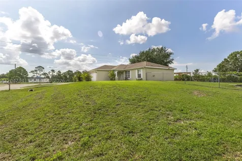 2501 57th Street West Lehigh Acres FL 33971