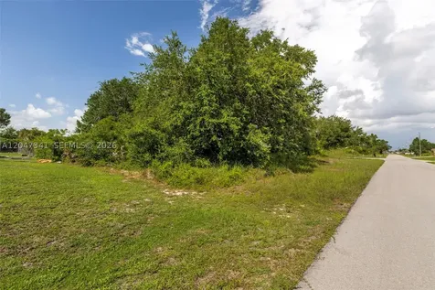 2501 57th Street West Lehigh Acres FL 33971