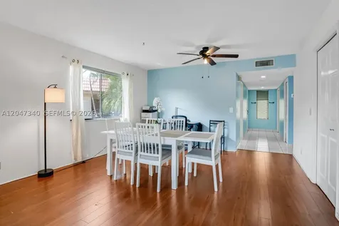 182 Lakeview Drive Weston FL 33326