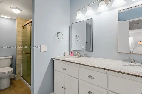 182 Lakeview Drive Weston FL 33326