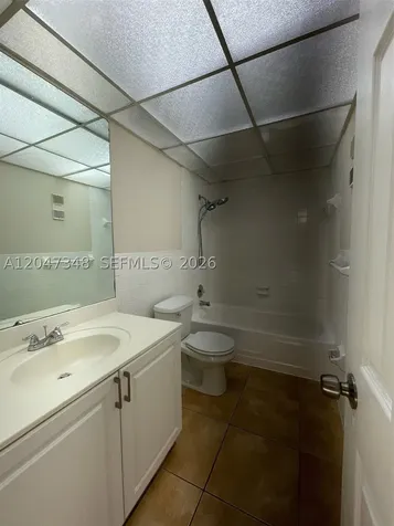 6950 Miami Gardens Drive Hialeah FL 33015