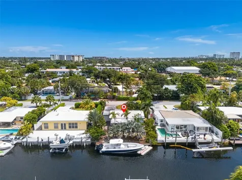 2472 SE 13th Court Pompano Beach FL 33062