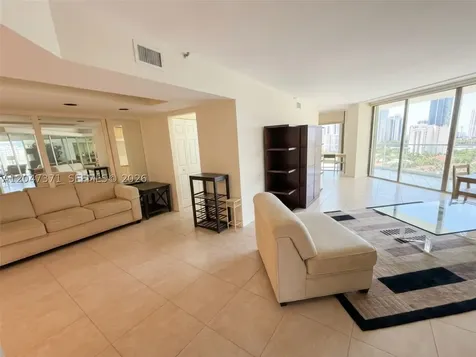 19707 Turnberry Way Aventura FL 33180