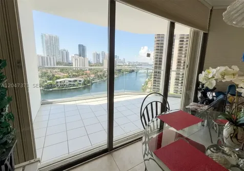 19707 Turnberry Way Aventura FL 33180
